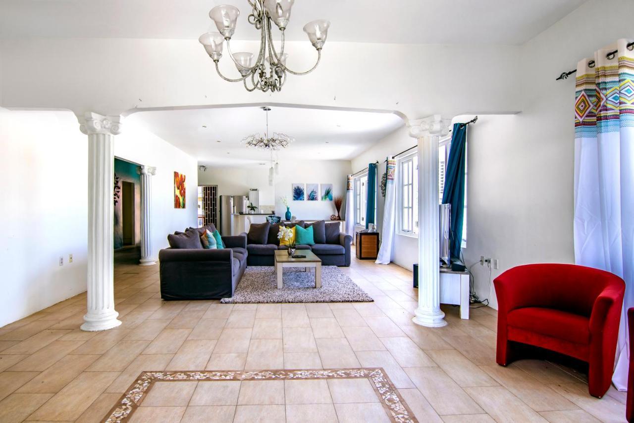 Villa Anthea 빌렘스타트 외부 사진