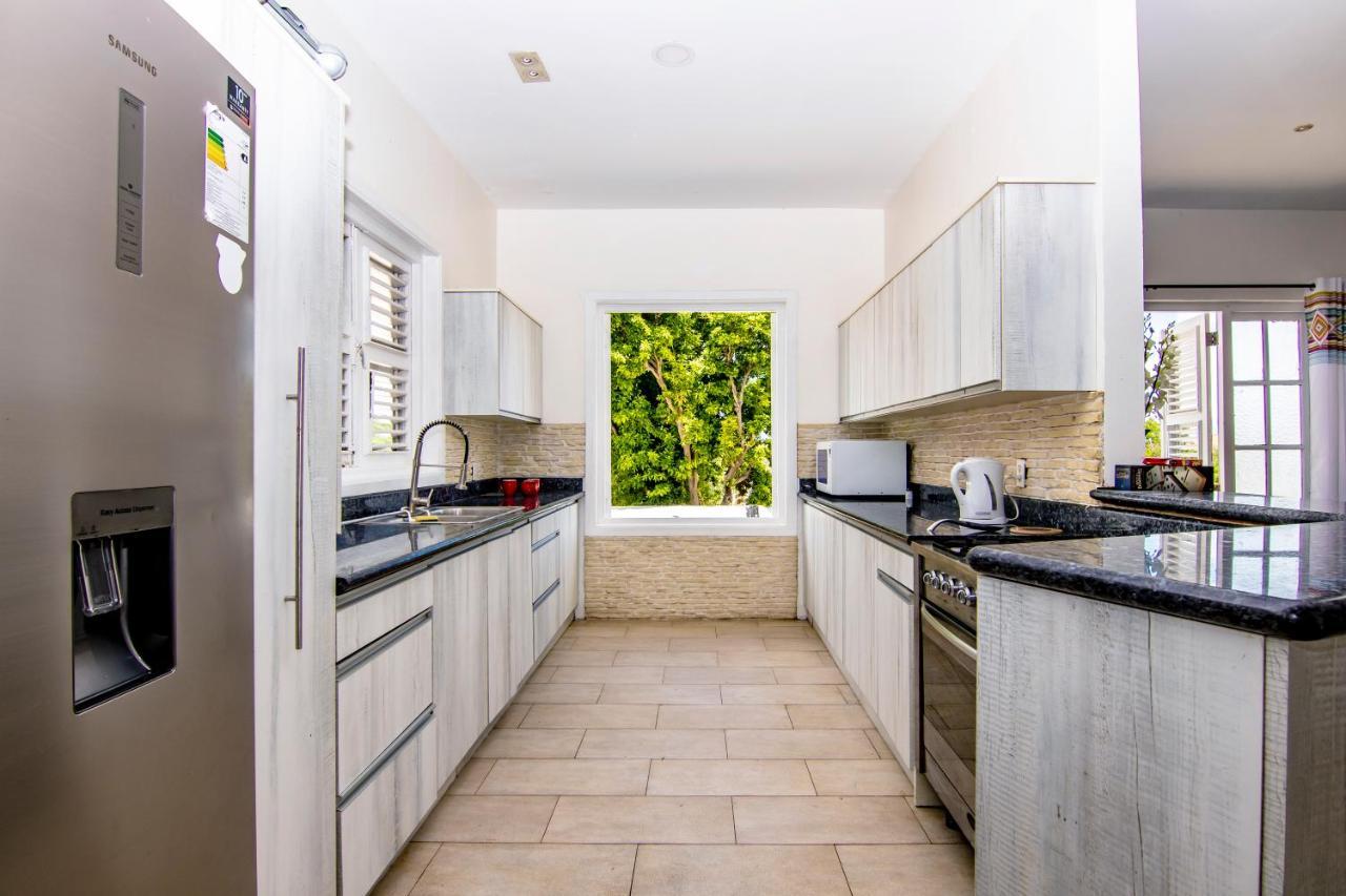 Villa Anthea 빌렘스타트 외부 사진